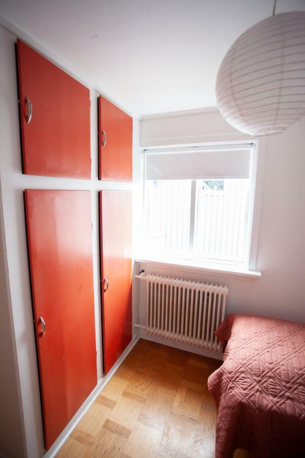 3 Storey, 5 Bedroom, 3 Bathroom House In The Center Of Tórshavn Extérieur photo