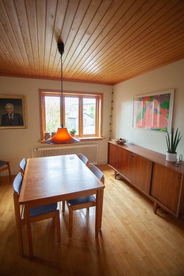 3 Storey, 5 Bedroom, 3 Bathroom House In The Center Of Tórshavn Extérieur photo