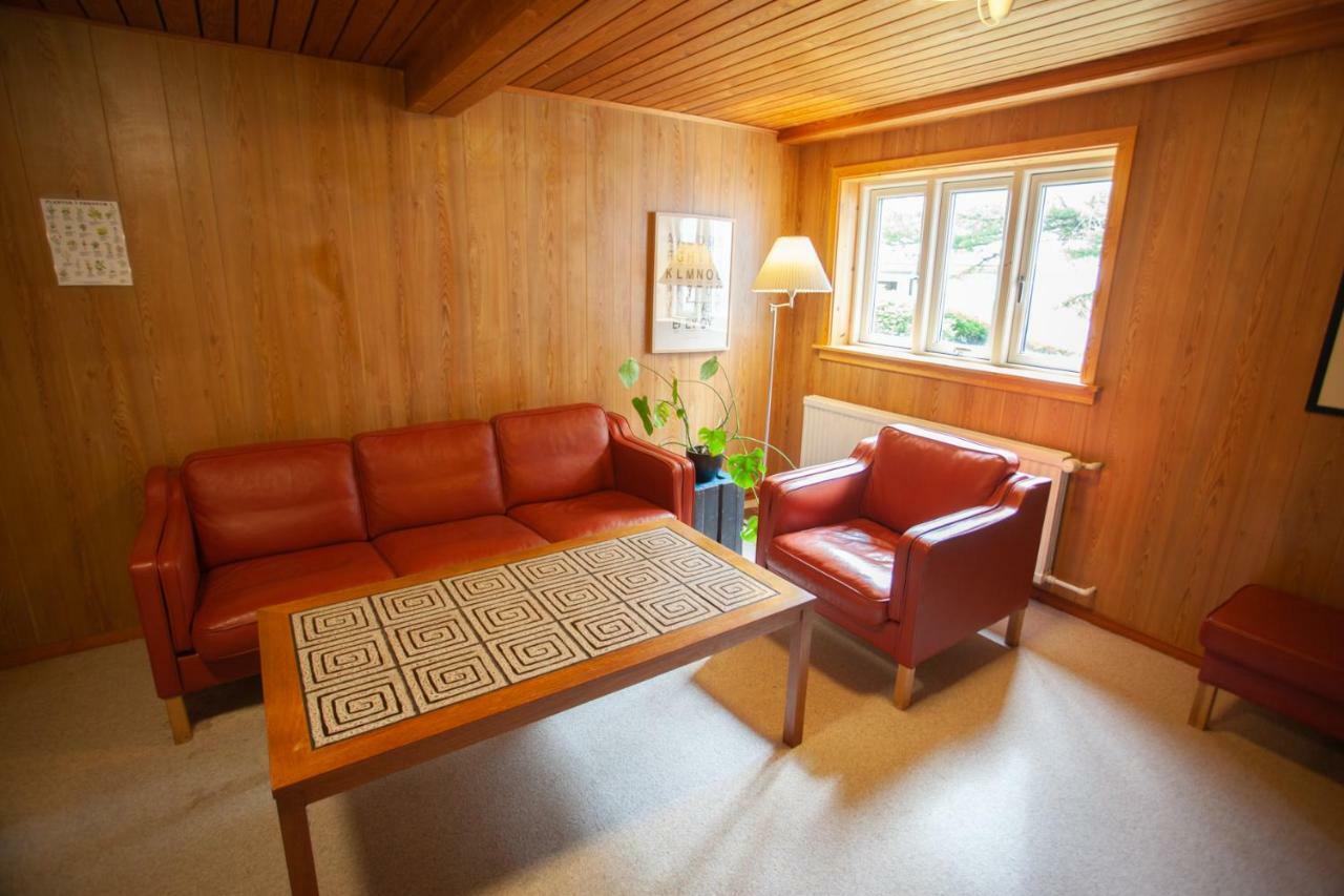 3 Storey, 5 Bedroom, 3 Bathroom House In The Center Of Tórshavn Extérieur photo